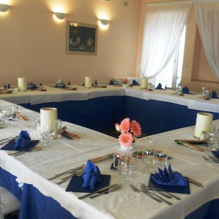 Hotel Savoy Varazze Eksteriør billede